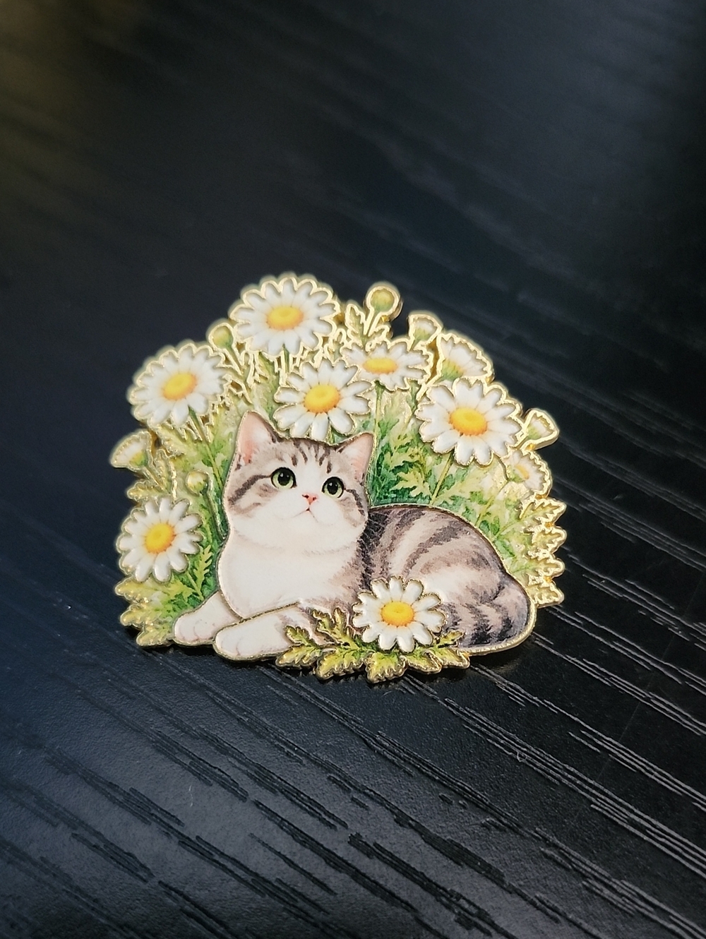 Cat Enamel Pin - Gray & White Cat with Daisies